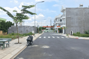 Một khu vực tại Tp.HCM 3 năm đất không tăng giá, nhà đầu tư sốt ruột khi nhìn khoản đầu tư “tụt dốc”