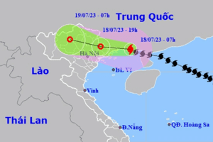 Bão số 1 tiếp tục suy yếu, cách Móng Cái 100 km