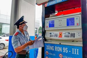 Giá xăng dầu hôm nay ngày 24/7/2023: Dầu thô sẵn sàng cho tuần tăng tiếp theo