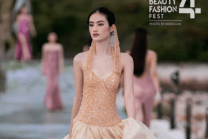 Khung ảnh Hoa hậu Ý Nhi trước đăng quang bất ngờ gây sốt, nhan sắc chuẩn nàng thơ thế này!