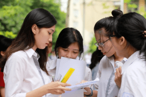 NÓNG: Hơn 110 trường công bố điểm sàn năm 2023, có ngành 5 điểm đã đủ điều kiện xét tuyển!