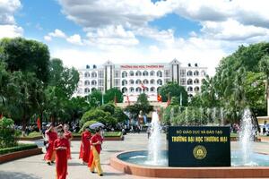 Trường đại học nào cam kết không tăng học phí?