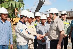 Thủ tướng Phạm Minh Chính thăm và làm việc tại tỉnh Đồng Tháp