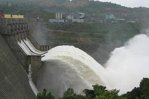 Cập nhật tình hình hồ thủy điện ngày 17/8/2023: Một số hồ thủy điện đã điều tiết nước xả tràn