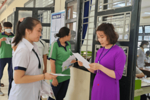 Điểm chuẩn Đại học KHXH&NV Tp.HCM: Ngành báo chí dẫn đầu