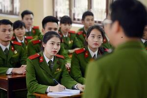 Điểm chuẩn các trường công an 2023, thấp nhất bao nhiêu điểm?