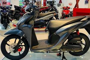 Giá xe Vision hôm nay ngày 3/10/2023: Xe Vision bản Đặc biệt lăn bánh gần 42 triệu đồng