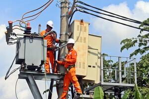 Phê duyệt khung giá phát điện năm 2023