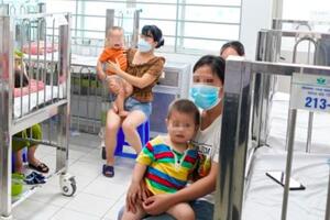 Tin nóng y tế: Hà Nội xuất hiện nhiều ổ dịch tay chân miệng tại trường học