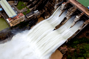 Thừa Thiên Huế: Nhiều vùng ngập cục bộ, thuỷ điện điều tiết nước về hạ du