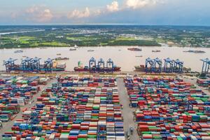 Địa phương nào cán mốc 30 tỷ USD kim ngạch xuất khẩu sau 9 tháng?