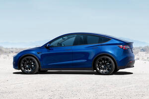 Top 10 ôtô bán chạy nhất thế giới năm 2023: Tesla Model Y soán ngôi Toyota Corolla