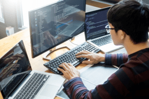 Việt Nam có thể thiếu 150.000 đến 200.000 nhân sự IT mỗi năm