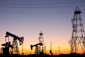 Giá xăng dầu hôm nay ngày 26/10/2023: Giá dầu WTI, dầu Brent tăng giảm trái chiều