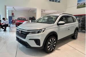 Loạt xe MPV chạy đua giảm giá ngay đầu tháng 11