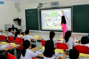 Bộ GD&ĐT yêu cầu không “chèn” giáo dục ngoài giờ vào tiết học chính khóa