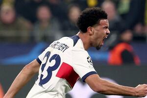 Kết quả Cúp C1 châu Âu ngày 14/12: Mbappe bị hủy bàn thắng, PSG vẫn dắt tay Dortmund vào vòng 1/8