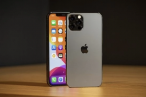 iPhone 12 Pro một thời lừng lẫy nay bán giá rẻ như cho, tội gì đi mua iPhone 11 kém hơn vài bậc
