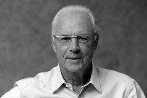 Hoàng đế bóng đá Đức Franz Beckenbauer qua đời ở tuổi 78