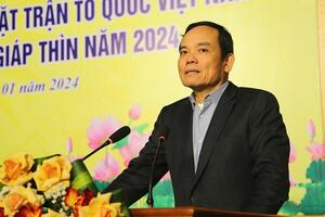 Phó Thủ tướng Chính phủ Trần Lưu Quang thăm, tặng quà Tết tại tỉnh Hòa Bình