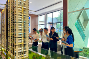 Doanh nghiệp bất động sản “hợp lực” ông lớn ngân hàng, loạt dự án nhà ở vừa túi tiền rộn ràng khai xuân