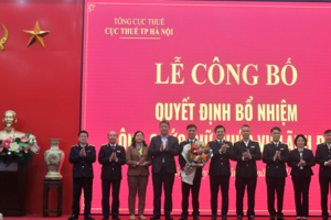 Công bố quyết định bổ nhiệm Phó Cục trưởng Cục Thuế thành phố Hà Nội
