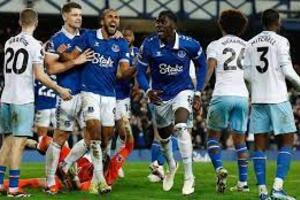 Kết quả bóng đá hôm nay 20/2: Everton thoát thua trên sân nhà