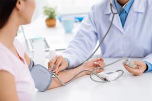 Bác sĩ có thể từ chối khám, chữa bệnh trong những trường hợp nào?