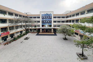 Con đỗ lớp 6 trường hot, bà mẹ Hà Nội chia sẻ tất tần tật kinh nghiệm và trả lời câu hỏi: Có nên ôn luyện sớm?