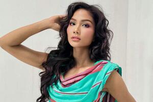 H’Hen Niê thể hiện vũ đạo và giọng hát trong MV kêu gọi bảo vệ động vật hoang dã