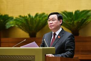 Chủ tịch Quốc hội đề nghị các Bộ trưởng trả lời ngắn gọn, đúng trọng tâm