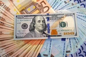 Giá ngoại tệ hôm nay 22/3/2024: Bất ngờ bật tăng trở lại
