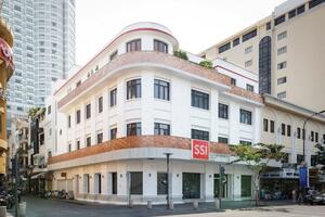 Nhà ở trung tâm TP.HCM bán với giá hơn 4 tỷ đồng/m2