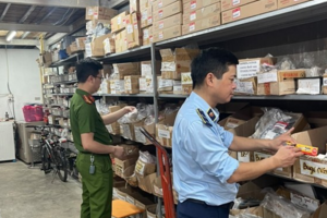 Hải Dương: Tạm giữ gần 400 chiếc vành xe máy không rõ nguồn gốc xuất xứ