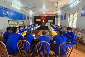 Đoàn Than Quảng Ninh động viên mô hình thanh niên tham gia quản lý
