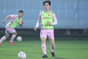 Công Phượng nhận cơ hội vàng ở Yokohama FC, ngôi sao ĐT Việt Nam 'đáp trả' HLV Kim Sang-sik?