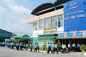 Doanh nghiệp dược lớn nhất sàn chứng khoán Việt Nam chốt ngày chia cổ tức kỷ lục, gần nghìn tỷ sắp về túi cổ đông
