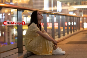 Nữ nhân viên văn phòng 40 tuổi, độc thân, lương 20 triệu đồng mua nhà gần 2 tỷ đồng - Bí quyết là mang cơm đi làm và không xem livestream!