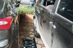 Điều tra vụ hàng loạt xế hộp bị đập kính trong đêm ở Hà Nội