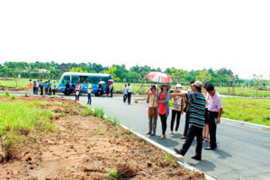 Khu vực nào có giá đất nền tăng mạnh, nhà đầu tư đổ xô đi săn?