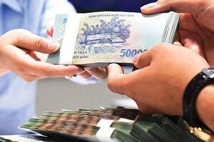 Gửi tiết kiệm 12 tháng tại ngân hàng: Nơi trả lãi cao nhất là 9,5%/năm, thấp nhất 3,7%/năm