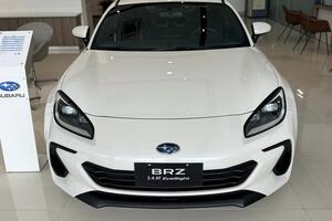 Lấy Subaru BRZ bây giờ tiết kiệm hơn 360 triệu so với người mua sớm: Giá giảm kỷ lục còn hơn 1,5 tỷ, bằng một nửa Z4