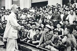 Viết tiếp trọng trách vinh quang, làm cho ý Đảng "quyện" cùng lòng dân