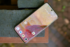 Không phải Samsung hay iPhone, đây có lẽ là chiếc điện thoại đẹp nhất 2024: Giá cũng rẻ không ngờ