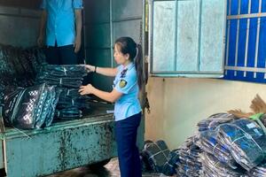 Thái Nguyên: Xử phạt hộ kinh doanh, thu giữ  700 sản phẩm hàng hóa không nguồn gốc, xuất xứ