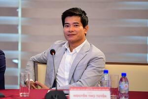 Chủ tịch BHS nói về 3 giai đoạn của dòng tiền BĐS: Vingroup, Sun Group, MIK, CapitaLand đang 'hứng' được đáy phễu, dòng tiền sẽ lan sang 4 tỉnh thành