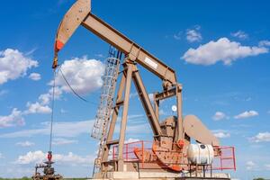 Dầu WTI tăng khi chứng khoán Mỹ khởi sắc