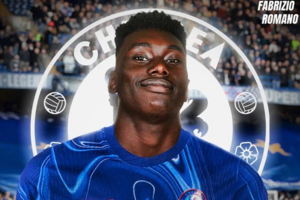 Chelsea mua xong Omorodion từ Atletico