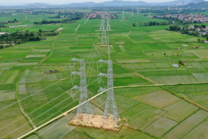 Thủ tướng yêu cầu khánh thành đường dây 500kV mạch 3 vào dịp Quốc khánh