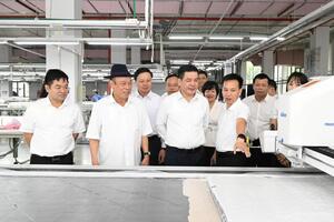 Bộ trưởng Nguyễn Hồng Diên làm việc tại Công ty TNG Thái Nguyên